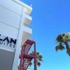 Отель LAN Suites, фото 1