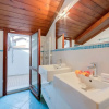 Отель Cosy Loft 500m From Sea, фото 8