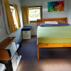 Отель Waikawa Bay Holiday Park, фото 5
