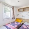 Отель Swanky Mobile Home in Saint Jean de Monts Near Seabeach, фото 10