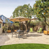 Отель Stunning Rose Garden - San Jose Two Bedroom, фото 16