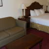 Отель Settle Inn and Suites - Linn, фото 3