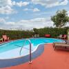 Отель Quality Inn Lomita - Los Angeles South Bay, фото 13