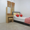 Отель Oyo 91375 Pondok Feby Makassar, фото 7