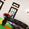 Отель Lizzie Villa Guest House, фото 8