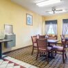 Отель Econo Lodge, фото 19
