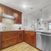 Отель Pp225 Passage Point 1 Bedroom Condo by RedAwning, фото 5