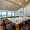 Отель Oceans 6 4 Bedroom Condo by RedAwning, фото 15