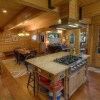 Отель Smokey Joes 5 Bedroom Cabin by RedAwning, фото 8
