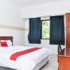 Отель RedDoorz near Lenmarc Mall Surabaya, фото 6