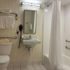 Отель Country Inn & Suites by Radisson, Fayetteville I-95, NC, фото 8