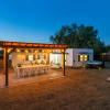 Отель Zen Oro A Golden Retreat w Spa Private Yard, фото 26