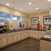 Отель Hampton Inn by Hilton Vancouver-Airport/Richmond, фото 11