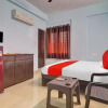 Отель iROOMZ Grand Aarvi Suites, фото 11