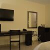Отель New Brookfields Hotel, фото 15