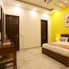 Отель OYO Flagship Sector 45 Noida, фото 19