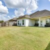 Отель Canalfront Baton Rouge Home w/ Patio: 6 Mi to Lsu!, фото 1