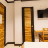 Отель Mahogany Tourist Inn, фото 2