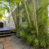Отель Paradise Palms by Avantstay Great Location w/ Outdoor Dining, BBQ Close to Higgs Beach Month Long St, фото 13