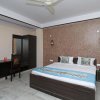 Отель OYO Rooms Govind Marg Raja Park, фото 3