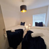 Отель Perfect Location 3 Bed Serviced apartment with Bike Storage for BPW. Close to Brecon Beacons, фото 4