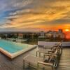 Отель Amazing Rooftop with the Best View of the City - Soha Suites II, фото 9