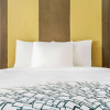 Отель La Quinta Inn & Suites by Wyndham Hillsboro, фото 4