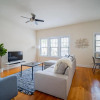 Отель 3BR Amazing Apt with Parking in Logan Sq, фото 22