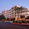 Отель Courtyard by Marriott Scottsdale Old Town в Скотсдейле