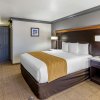 Отель Comfort Inn & Suites Near Universal - N. Hollywood - Burbank, фото 20