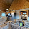 Отель Cozy 1 Bedroom Cabin by RedAwning, фото 15