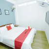 Отель RedDoorz @ Trung Son Residence 3, фото 3