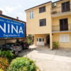 Отель Apartments Nina, фото 1