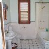 Отель Aaron Cottage, фото 6