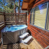Отель Bear Claw Bungalow #379, фото 21