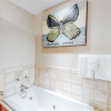 Отель Perfectly Placed 2 Bedroom Vacation Rental in Historic Downtown Breckenridge With Access to Hot Tub , фото 6