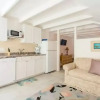 Отель Treasure Island Beach Retreat Sleeps Up To 3, фото 3