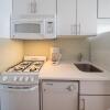 Отель Two Bedroom Self-Catering Apartment - Lower East Side, фото 1