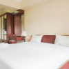 Отель Comfy And Elegant 2Br At Sudirman Tower Condominium Apartment, фото 4