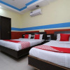 Отель OYO 30100 Lucky Guest House, фото 10