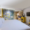 Отель ibis Styles Bangkok Silom, фото 3