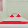 Отель OYO Flagship 46695 Red Tomato Palace Spot On, фото 4