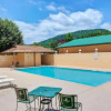 Отель Days Inn Cherokee/Smokey Mountains, фото 11