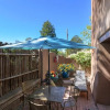 Отель Serenidad - Delightful Vacation Home, Walk to The Plaza and Canyon Rd, фото 16