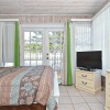 Отель Siesta Shores B13 - Three Bedroom Condo, фото 17