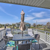 Отель Coastal Pet-friendly Home, Walk to Galveston Beach, фото 8