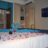Отель Le Grand Bleu Hotel, фото 6