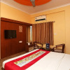 Отель OYO Rooms Railway Station Raja Road 1, фото 6