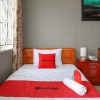 Отель RedDoorz Plus near Hoang Van Thu Park, фото 3
