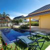 Отель Garden Pool Villa Olivia Near NaiHarn, фото 17